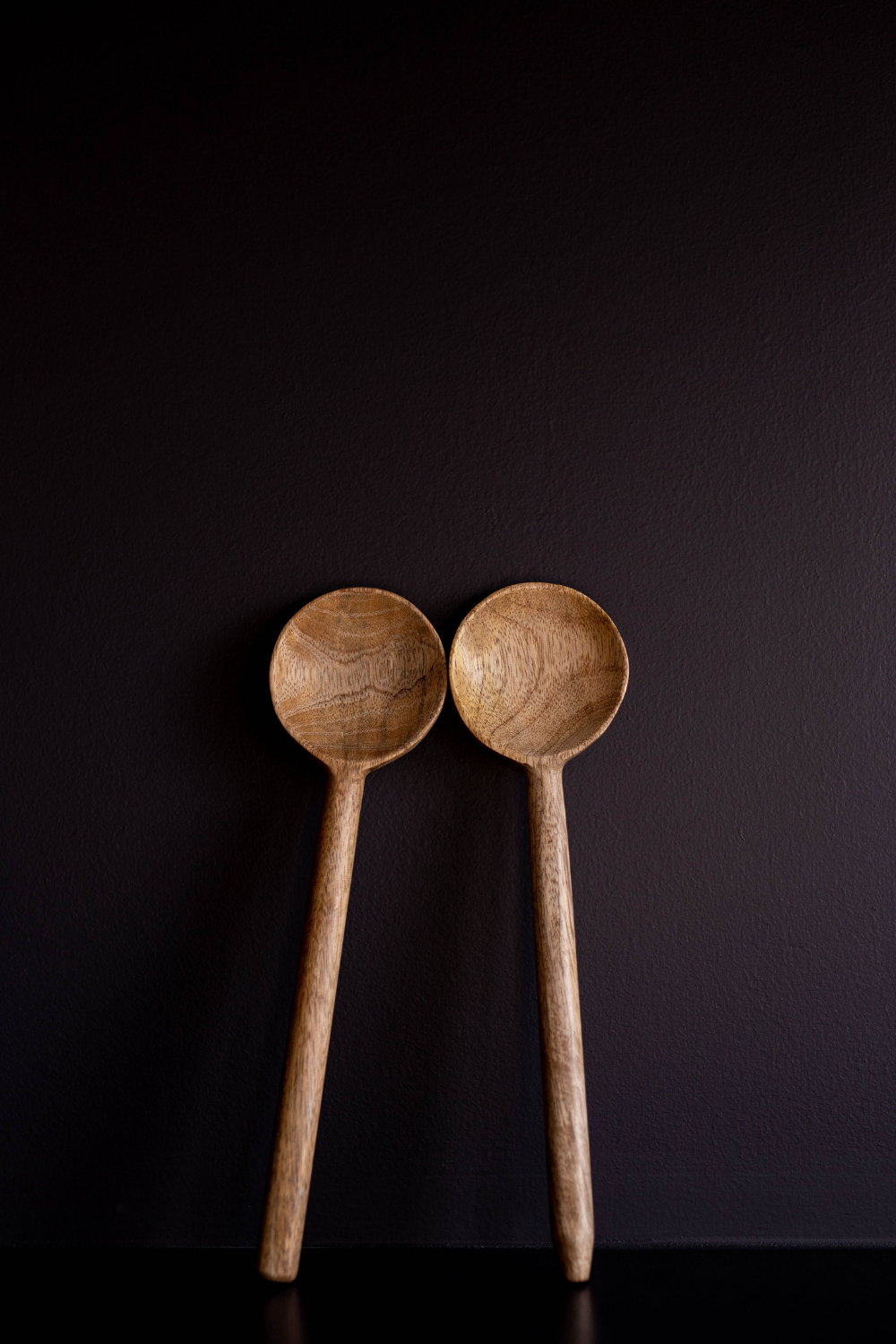 Hand carved mango wood spoons (set of 2) - Luxe B Co