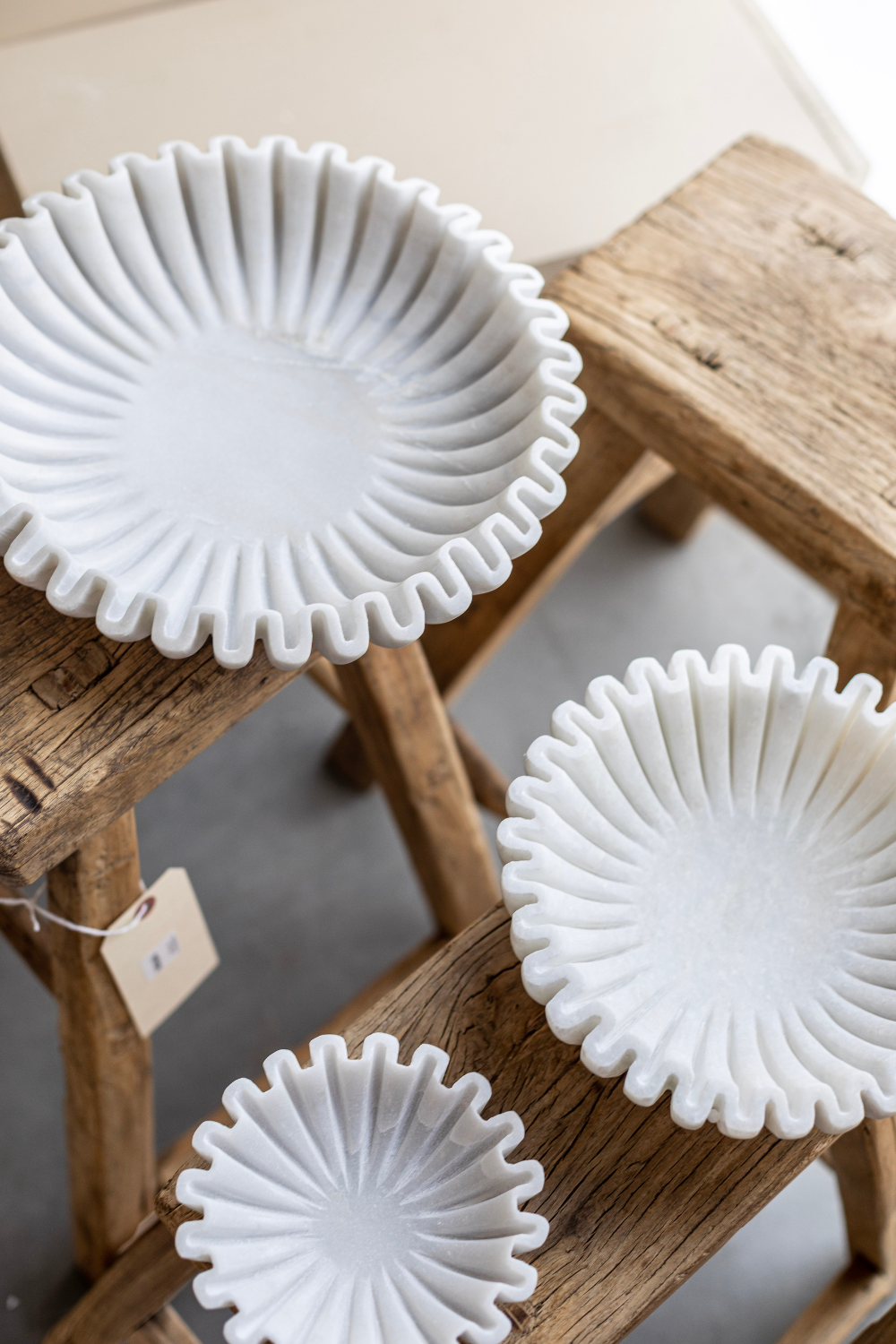 Marble Fluted Scalloped Bowls Large - Luxe B Co