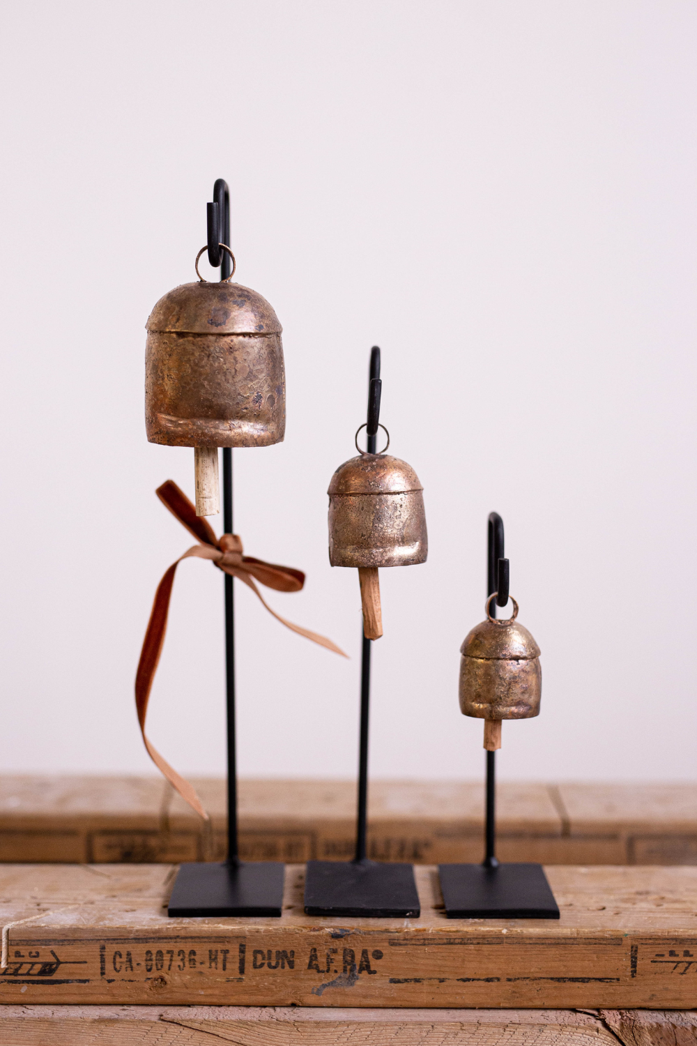 Vintage Bell Stands | By Luxe B Co. 