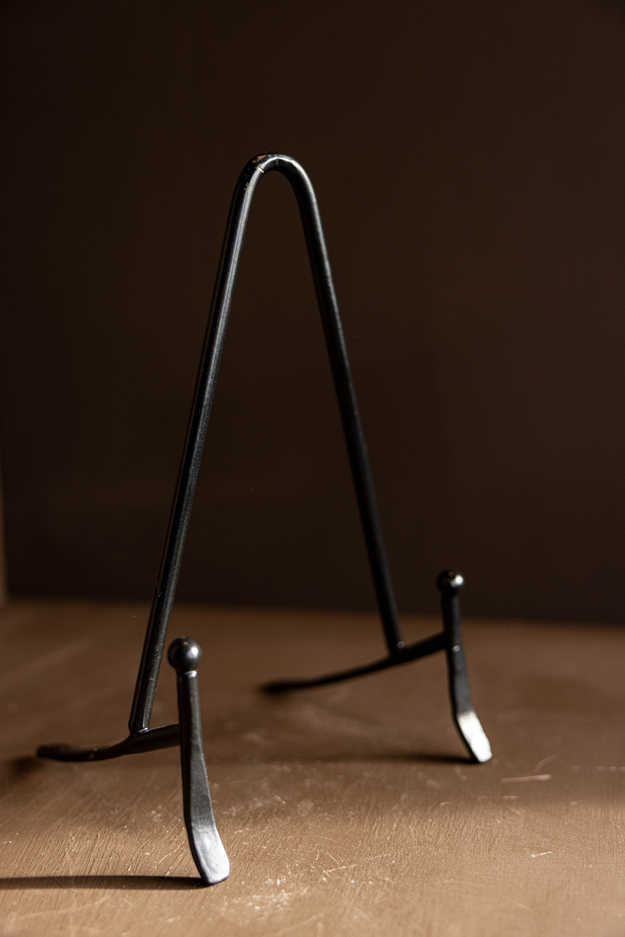 Iron Tabletop Easel | By Luxe B Co.