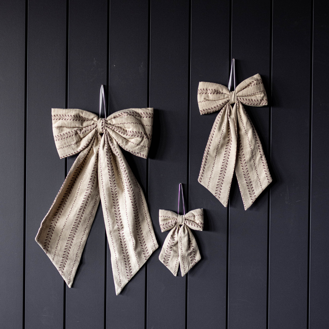 Folk Beige Strip Bows