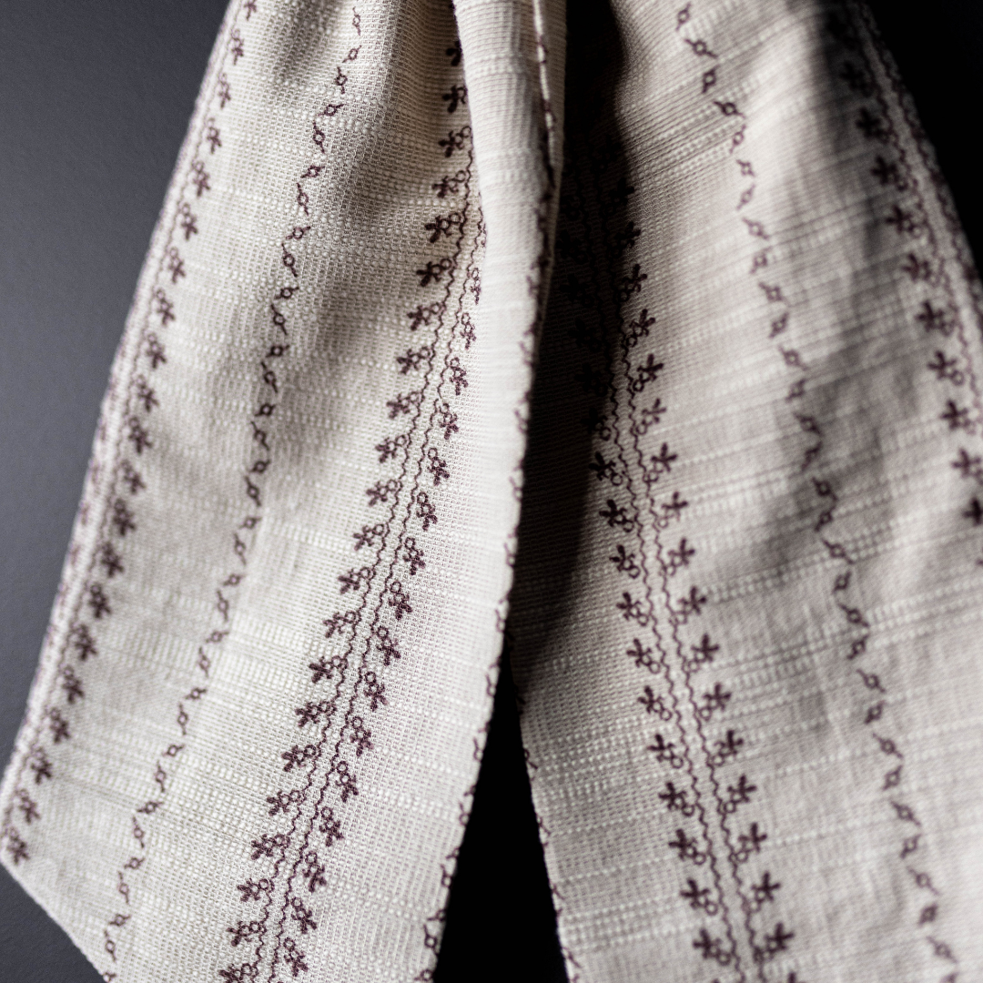 Folk Beige Strip Bows