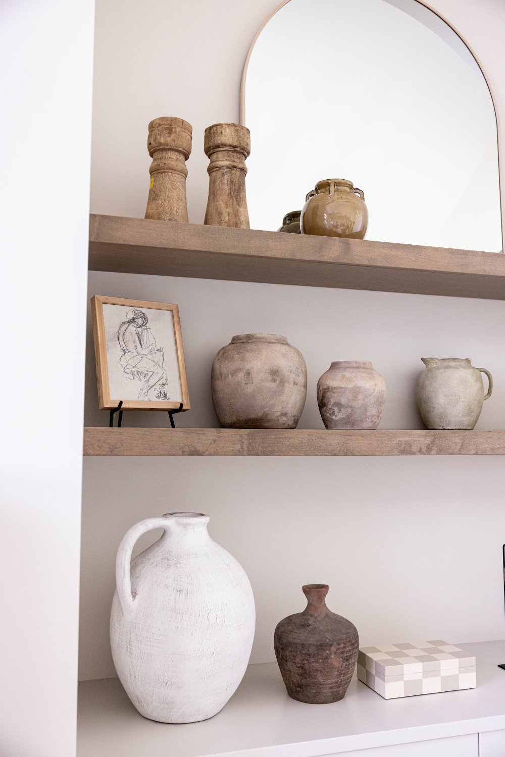 Naxos Jug Vase With Handle